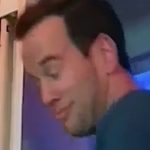 9052