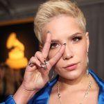 halsey-grammys-red-carpet-2017-billboard-1548
