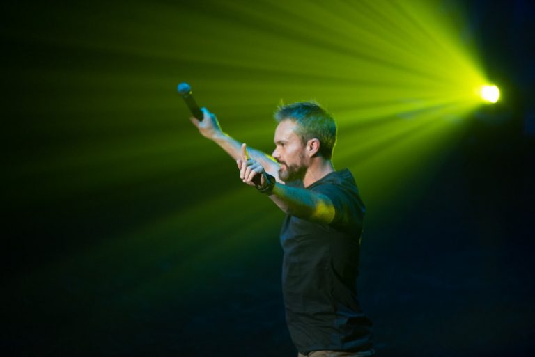 WIN tickets to Laugh Club Comedy Night at The Powderkeg
