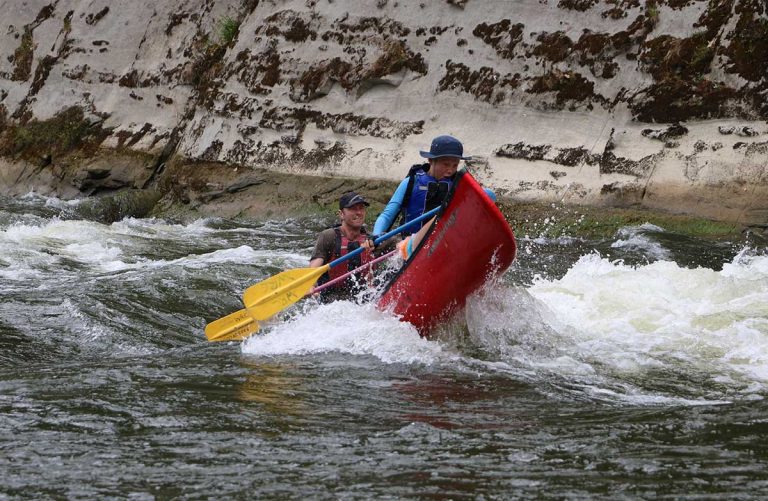 Whanganui River journey CLOSED after paddlers test positive for Covid-19